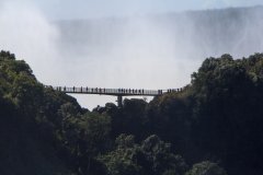 08-Footbridge in the Knife Edge Track